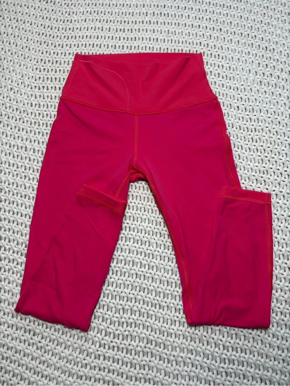 lululemon lip gloss align hr pant 25” size 6